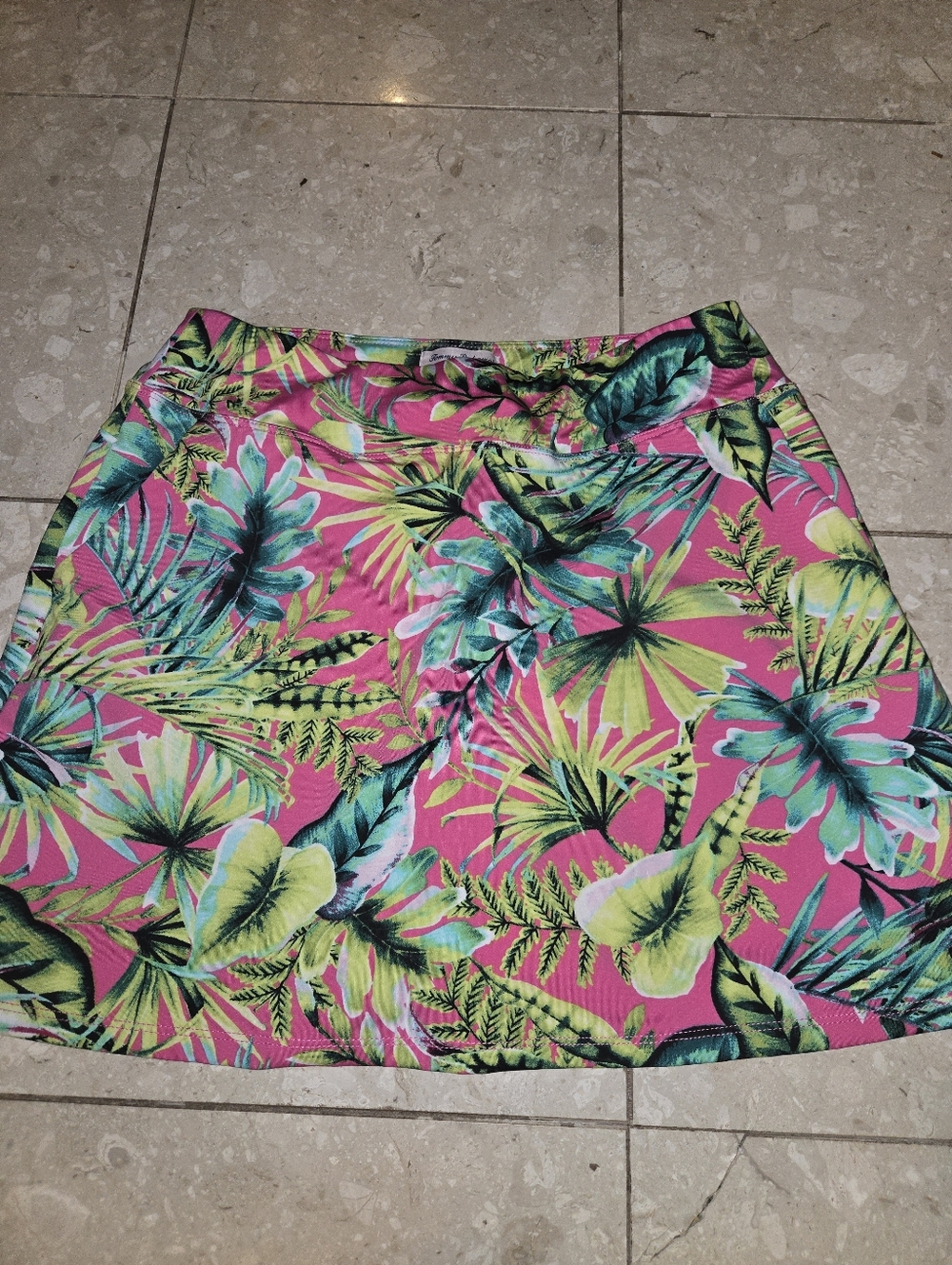Tommy Bahama Golf Skirt Skort - Pink Floral Flowers - Small